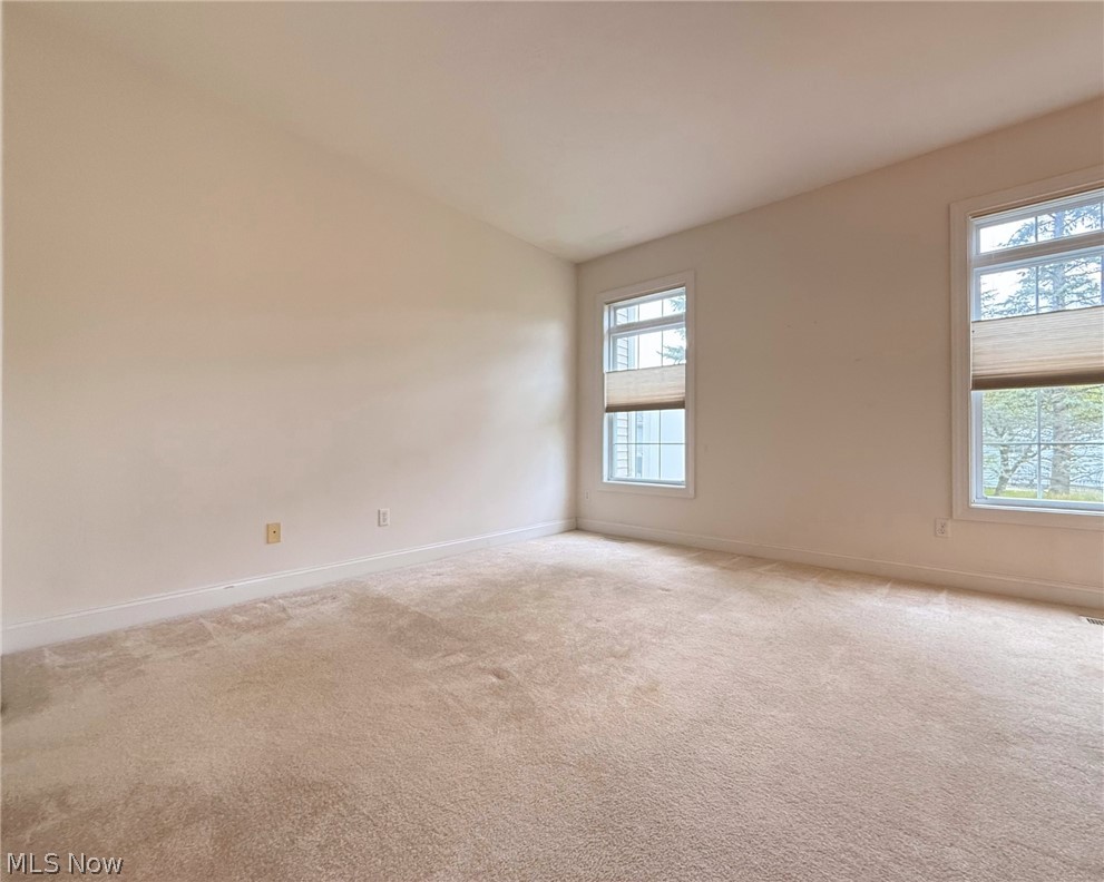 370 Rosebury Court Mayfield Heights OH 44124