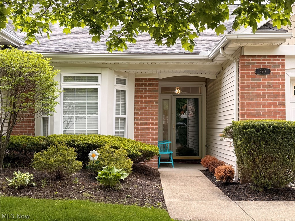 370 Rosebury Court Mayfield Heights OH 44124