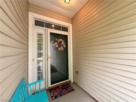 370 Rosebury Court Mayfield Heights OH 44124