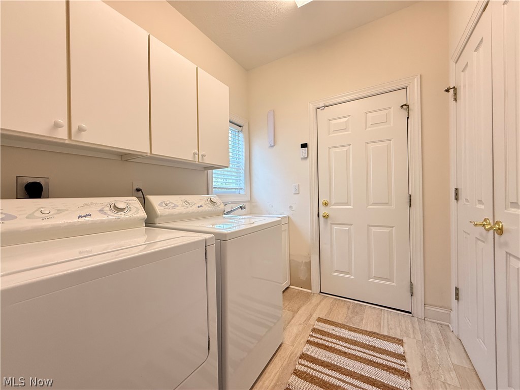 370 Rosebury Court Mayfield Heights OH 44124