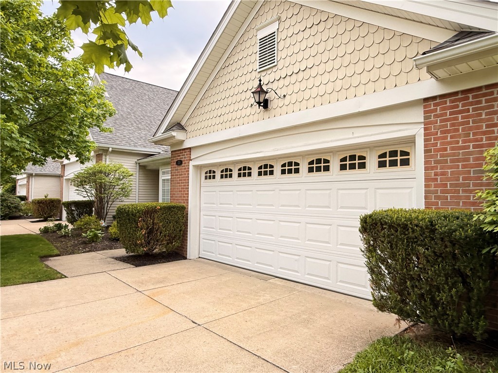 370 Rosebury Court Mayfield Heights OH 44124