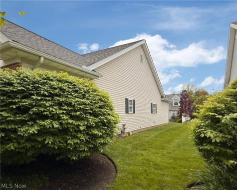 370 Rosebury Court Mayfield Heights OH 44124