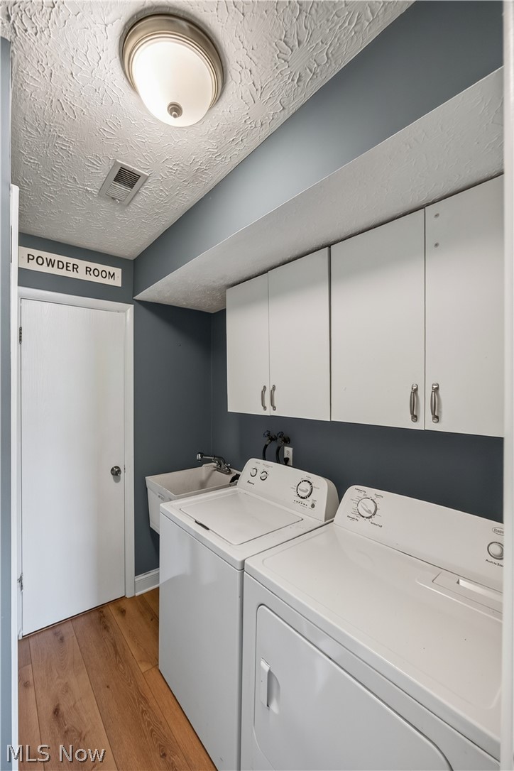 7373 Forsythia Lane Northfield OH 44067