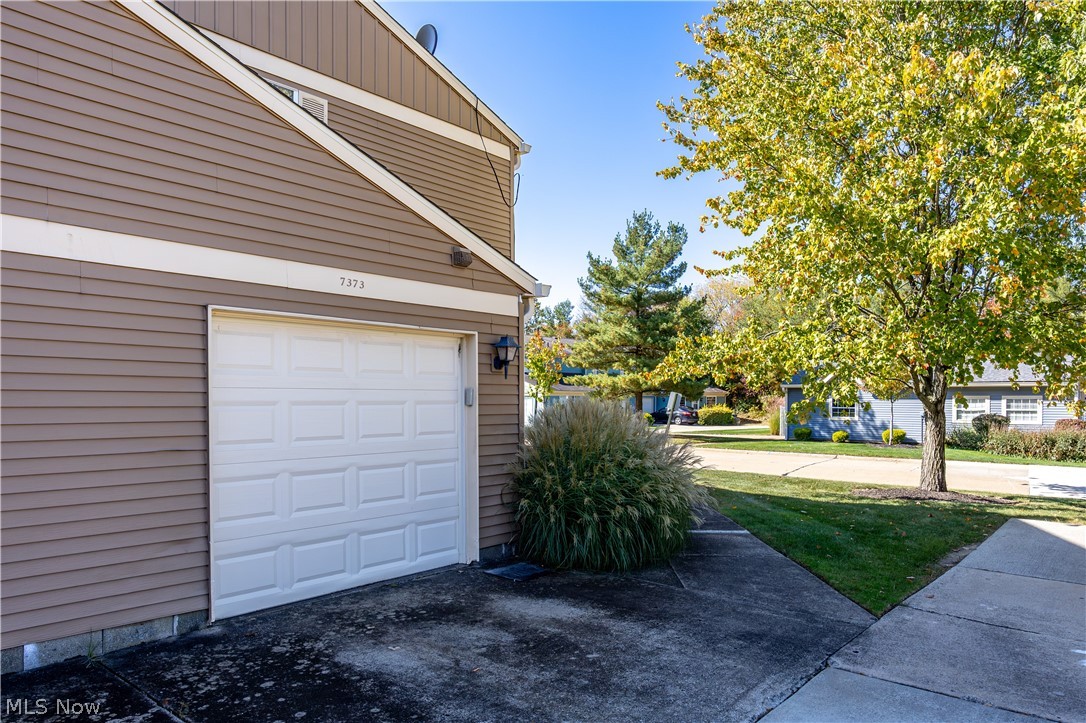 7373 Forsythia Lane Northfield OH 44067