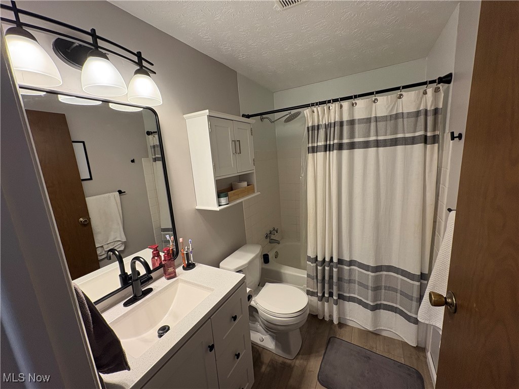 998 Hampton Ridge Drive Akron OH 44313