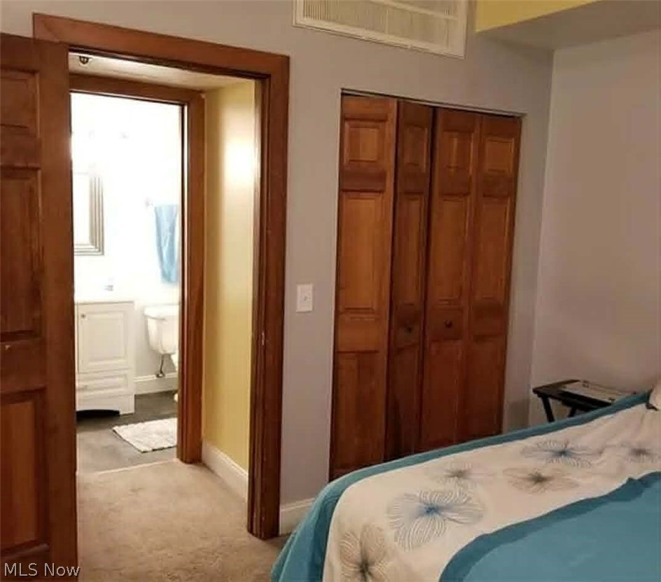 408 W Saint Clair Avenue Cleveland OH 44113