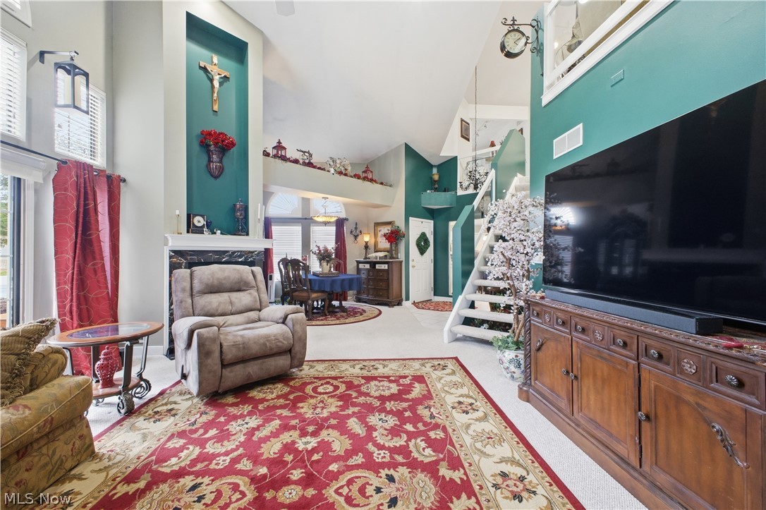 424 N Bayshore Drive Columbiana OH 44408