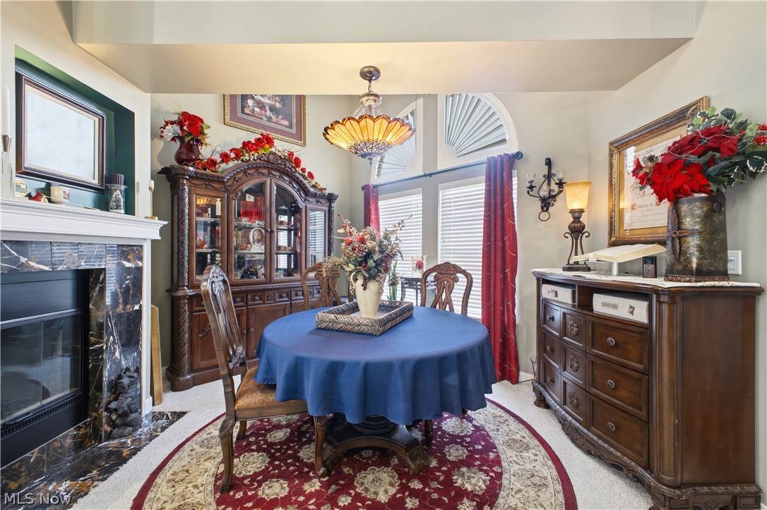 424 N Bayshore Drive Columbiana OH 44408