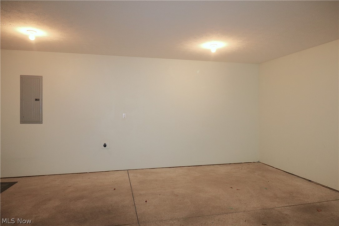 18 Falcon Crest Drive Norwalk OH 44857