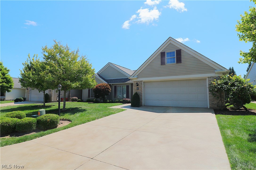 18 Falcon Crest Drive Norwalk OH 44857