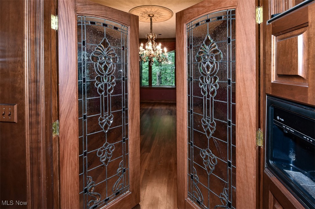 27 Hidden Valley Drive Rocky River OH 44116