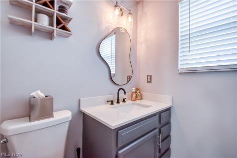 895 Brittney Court Willowick OH 44095