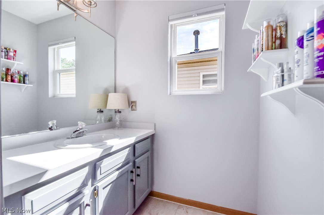 895 Brittney Court Willowick OH 44095