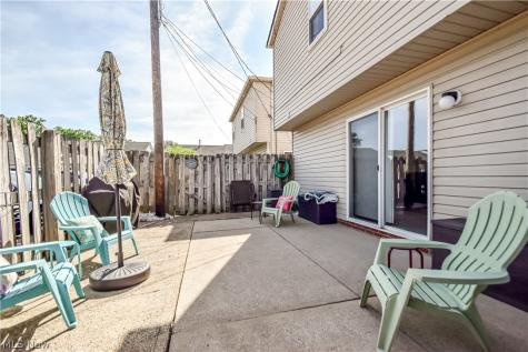 895 Brittney Court Willowick OH 44095