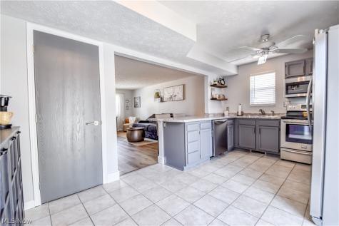895 Brittney Court Willowick OH 44095