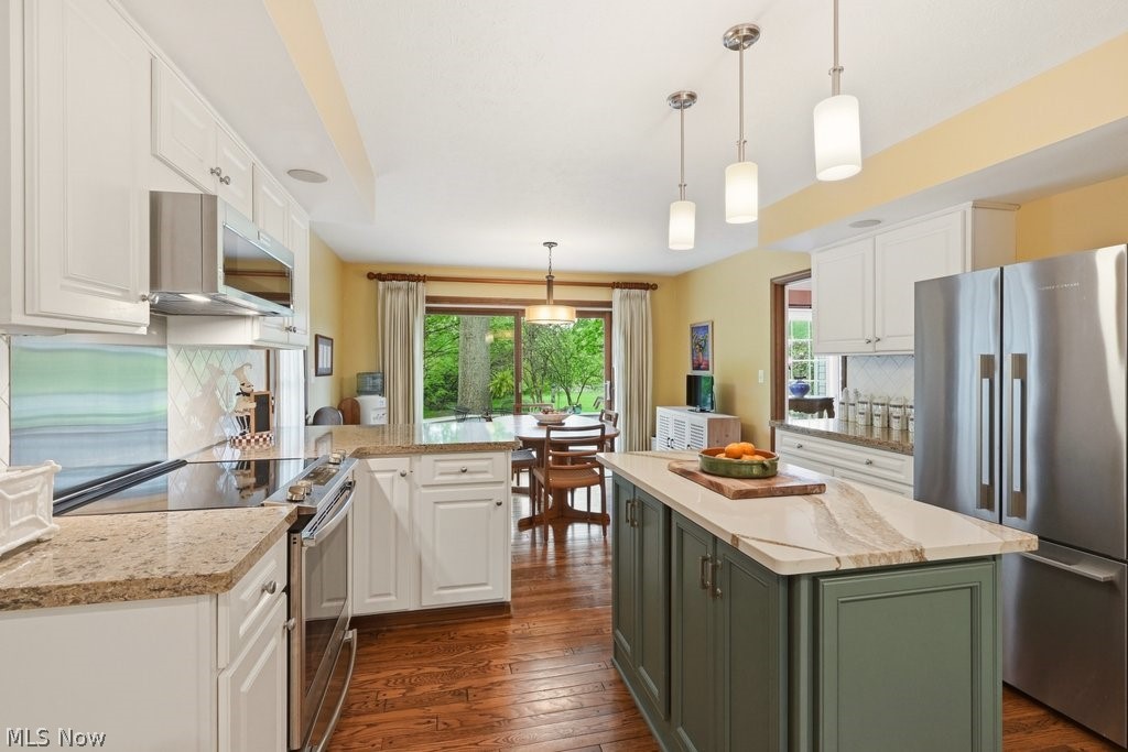104 Manor Brook Drive Chagrin Falls OH 44022