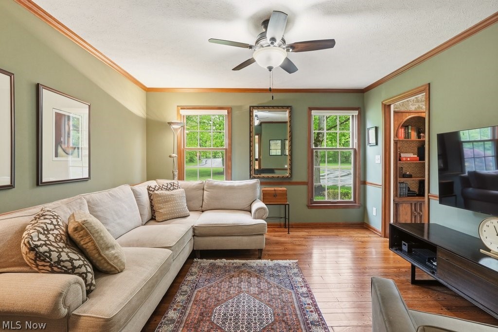 104 Manor Brook Drive Chagrin Falls OH 44022