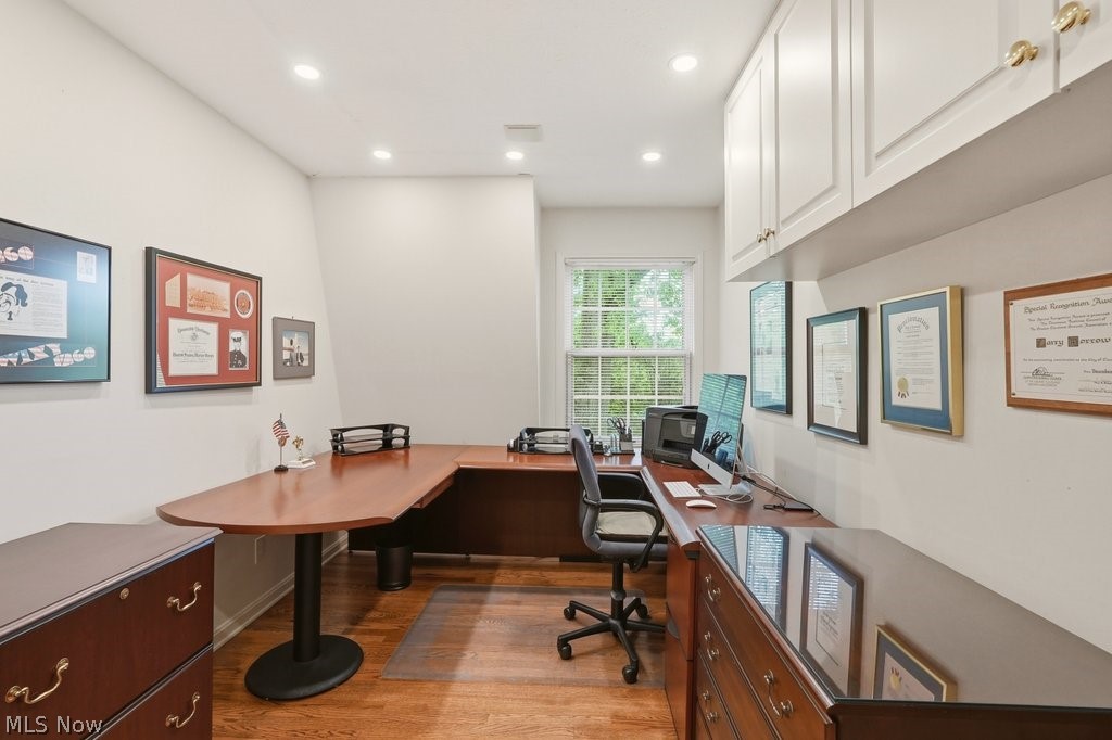 104 Manor Brook Drive Chagrin Falls OH 44022