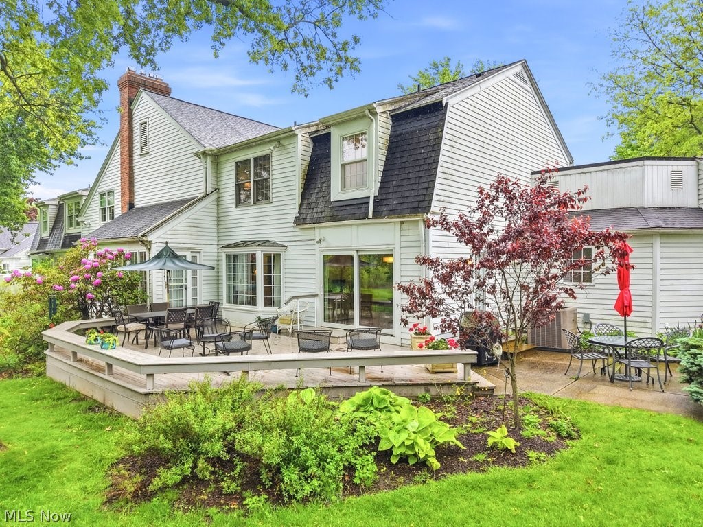 104 Manor Brook Drive Chagrin Falls OH 44022