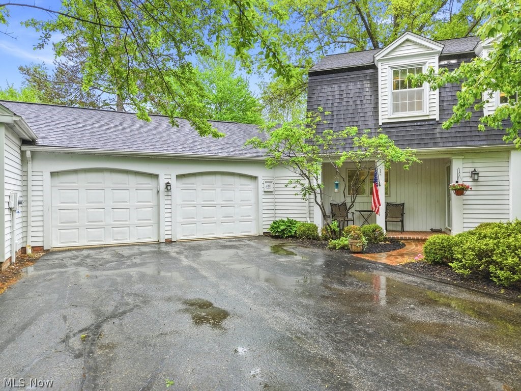 104 Manor Brook Drive Chagrin Falls OH 44022