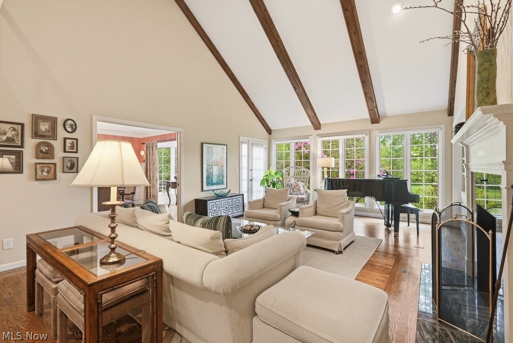 104 Manor Brook Drive Chagrin Falls OH 44022