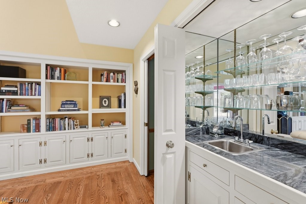 104 Manor Brook Drive Chagrin Falls OH 44022