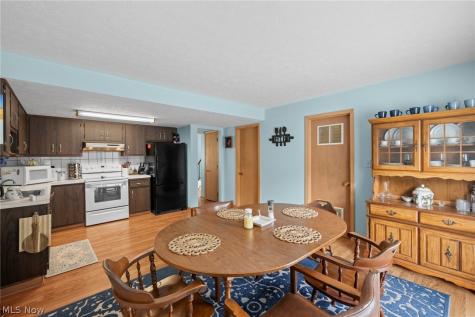 6962 S Parkway Drive Middleburg Heights OH 44130