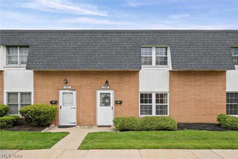 6962 S Parkway Drive Middleburg Heights OH 44130
