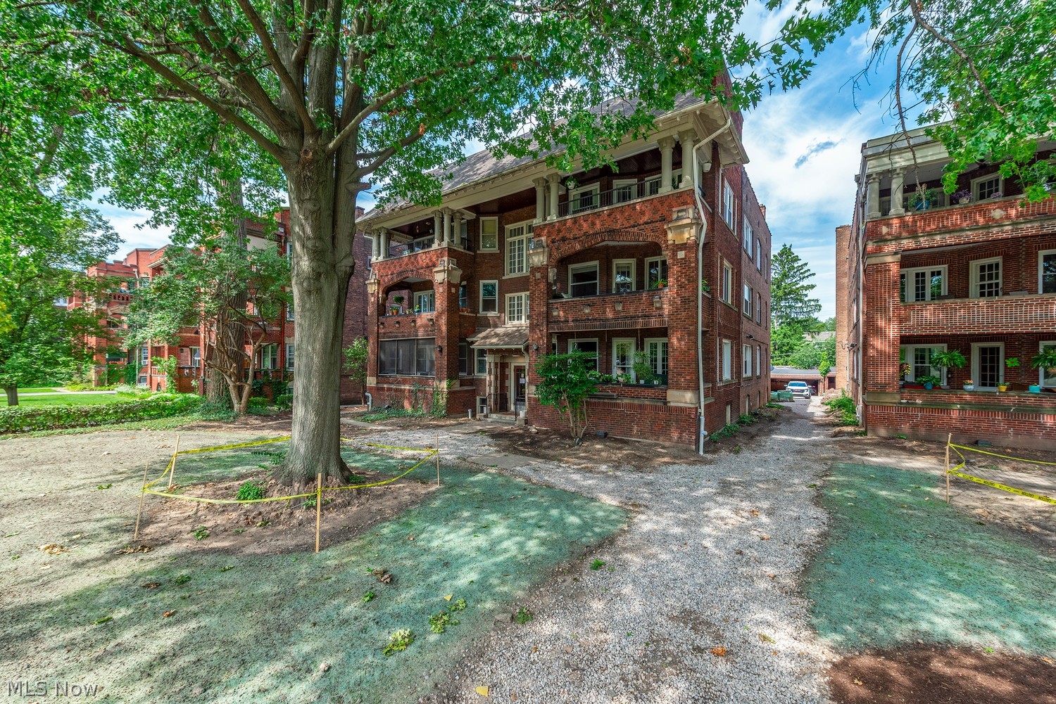 2707 Lancashire Road Cleveland Heights OH 44106