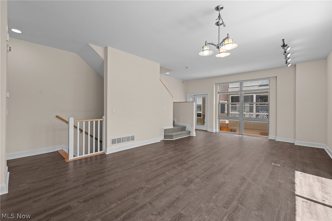 12581 Larchmere Boulevard Cleveland OH 44120