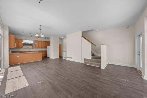 12581 Larchmere Boulevard Cleveland OH 44120
