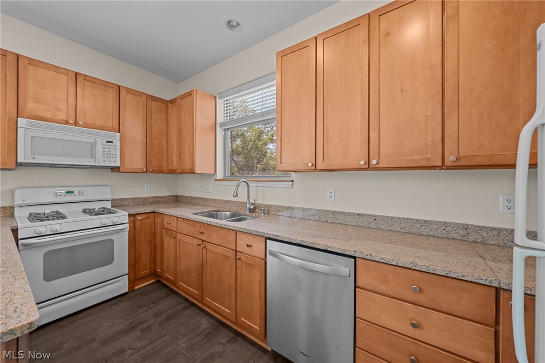 12581 Larchmere Boulevard Cleveland OH 44120