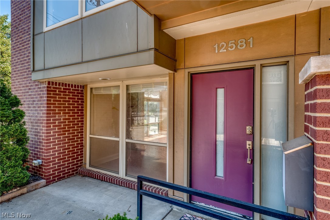 12581 Larchmere Boulevard Cleveland OH 44120