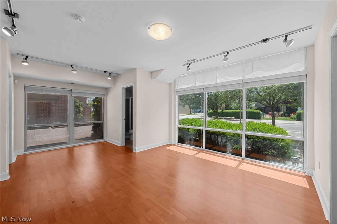 12581 Larchmere Boulevard Cleveland OH 44120