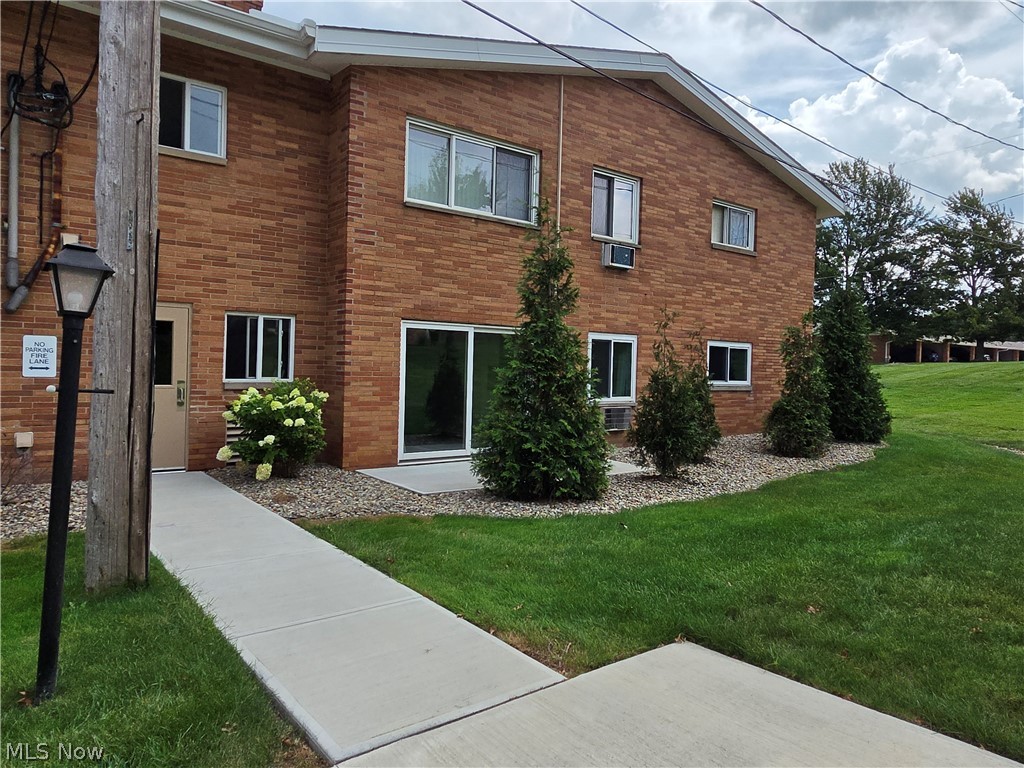 451 Tollis Parkway Broadview Heights OH 44147