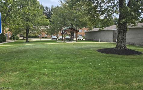 451 Tollis Parkway Broadview Heights OH 44147