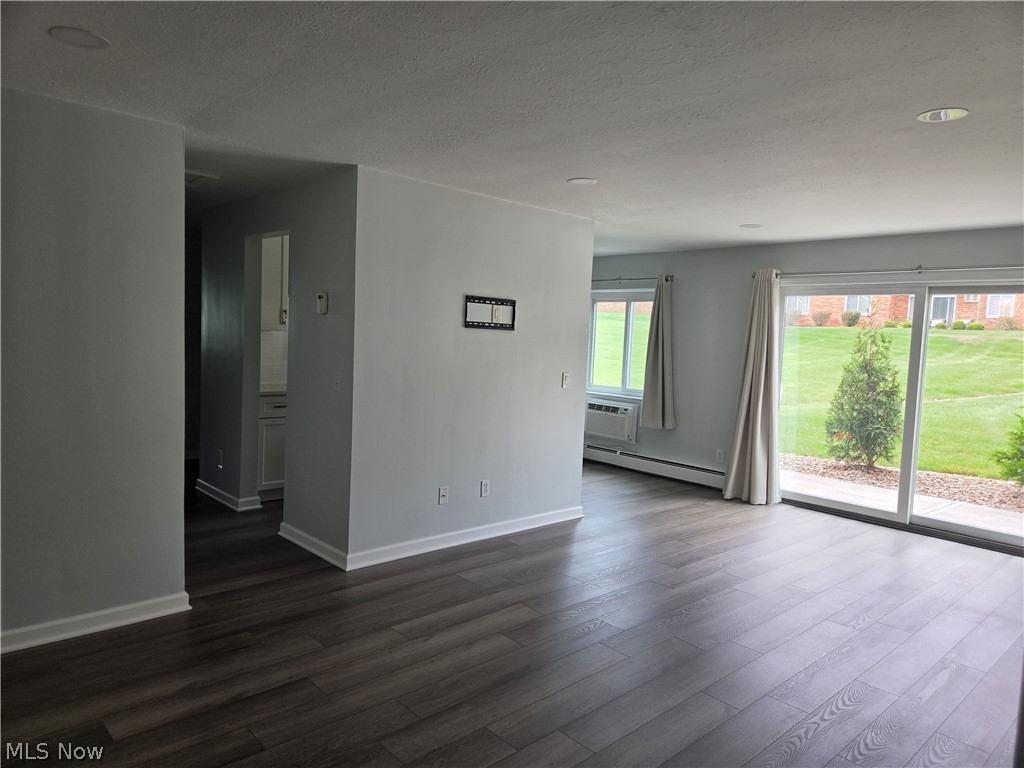 451 Tollis Parkway Broadview Heights OH 44147