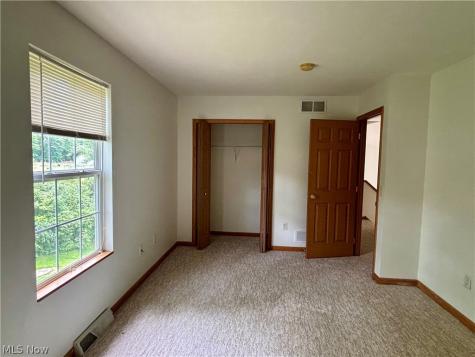 1437 Shaw Avenue Niles OH 44446
