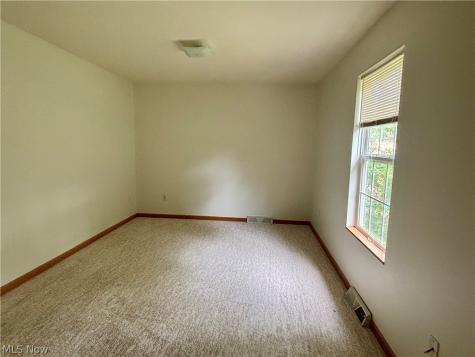 1437 Shaw Avenue Niles OH 44446