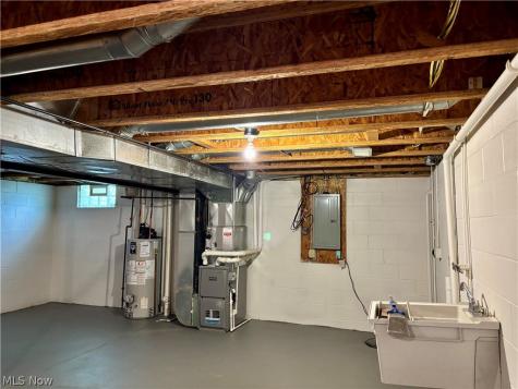 1437 Shaw Avenue Niles OH 44446