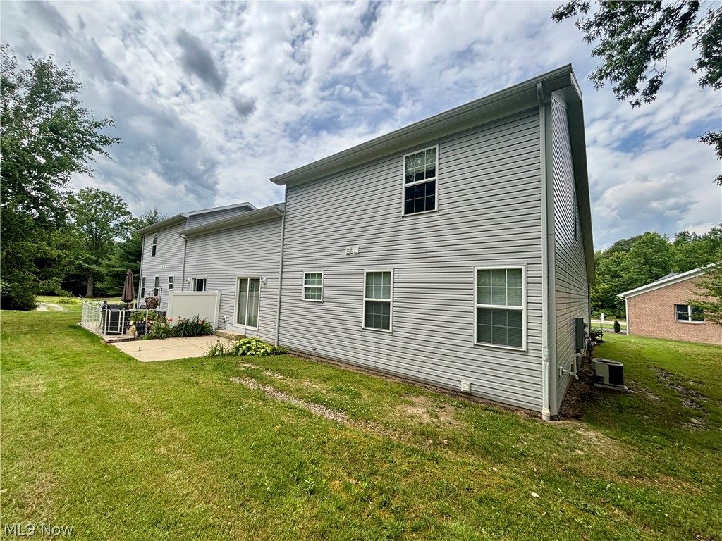 1437 Shaw Avenue Niles OH 44446
