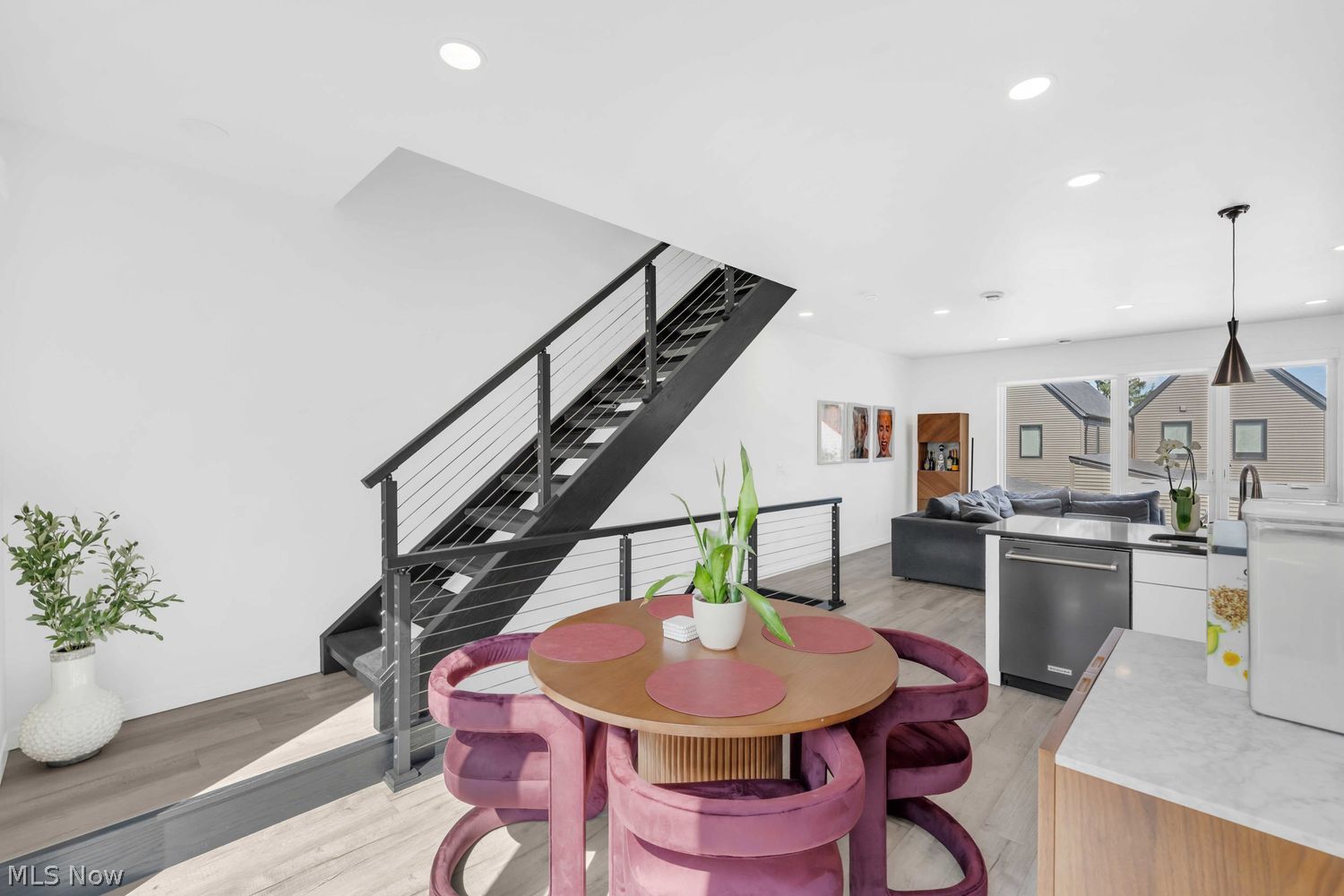 2025 Follett Court Cleveland OH 44113