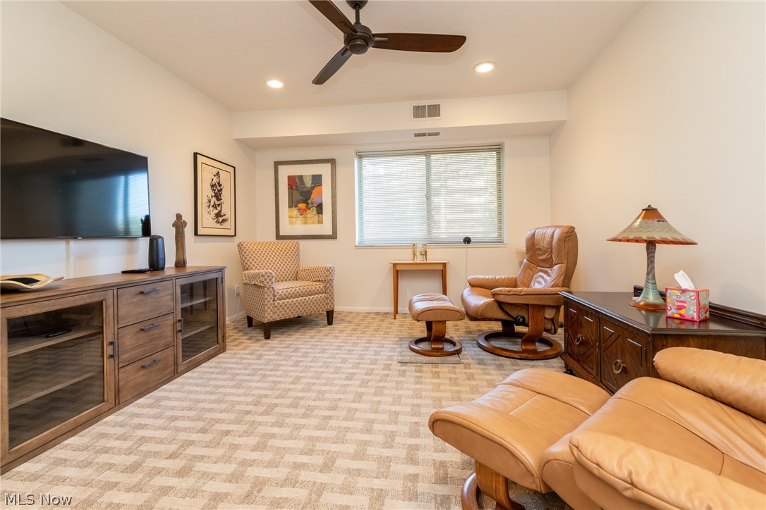 2202 Acacia Park Drive Lyndhurst OH 44124