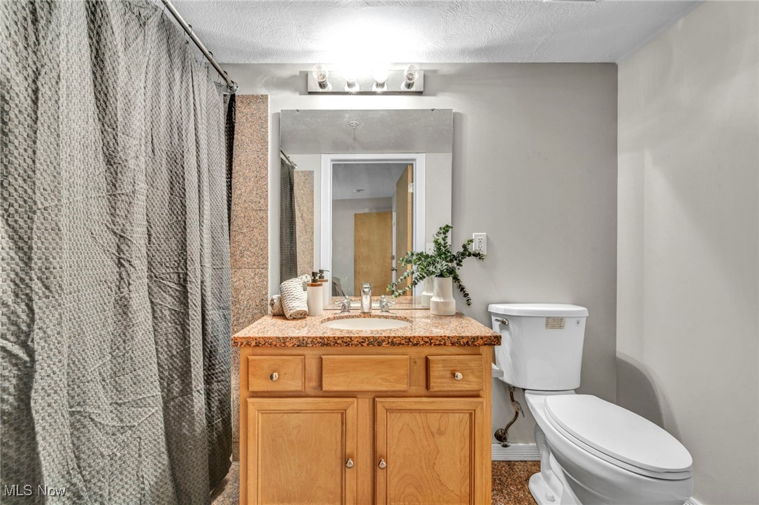 2222 Detroit Road Cleveland OH 44113