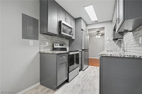 3068 Kent Road Stow OH 44224