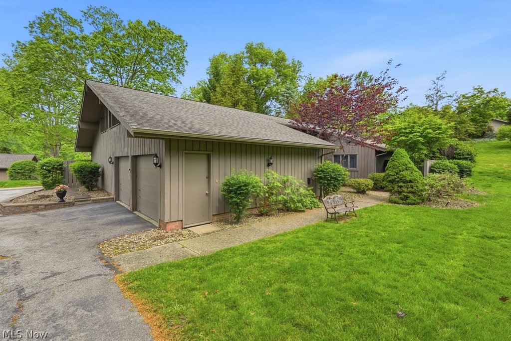 420-9 Chandler Drive Aurora OH 44202