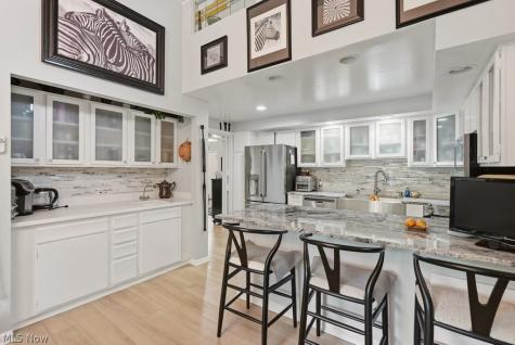 420-9 Chandler Drive Aurora OH 44202