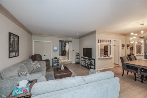 1139 Harwich Court Rocky River OH 44116