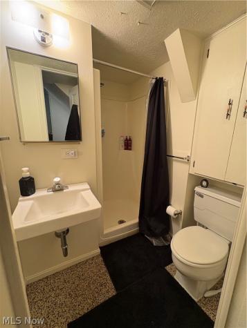 1139 Harwich Court Rocky River OH 44116