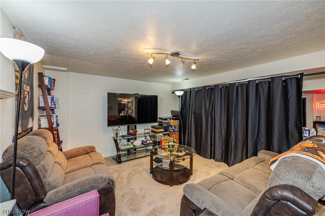1139 Harwich Court Rocky River OH 44116